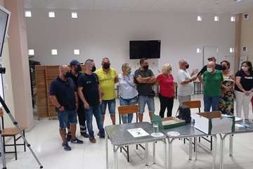 El exedil Julián González arrasa en las elecciones vecinales de Marpequeña/TA.