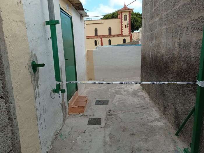 Precinto colocado por la Policía Local/TA.