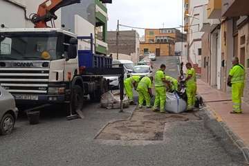  Alegría en La Pardilla por el rebacheado de las calles de la Urbanización Fiol/TA.