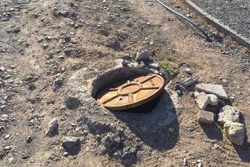 Arquetas del alcantarillado, un foco de peligro en Taliarte/TA.