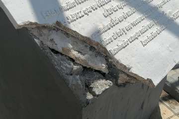 La playa de Ojos de Garza reclama mantenimiento y limpieza para su avenida y plaza/TA.