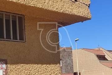 Desprendimientos en la plaza de Yoñe en La Garita/TA.