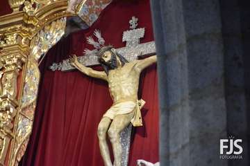 Ofrenda de la Corporación municipal al Cristo de Telde/TA y Francisco Javier Santana.