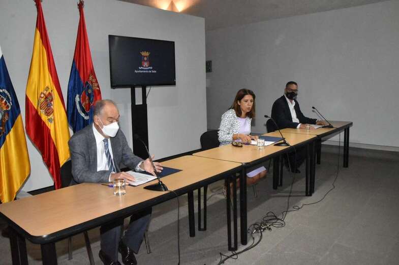 Imagen de la firma y presentación del convenio / TA