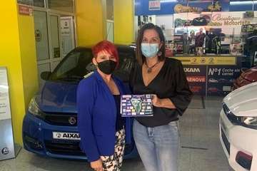 Presentación del calendario solidario por La Palma/TA.