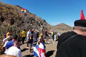  Unas 150 personas rinden homenaje en la Sima de Jinámar a las víctimas del franquismo/TA.
