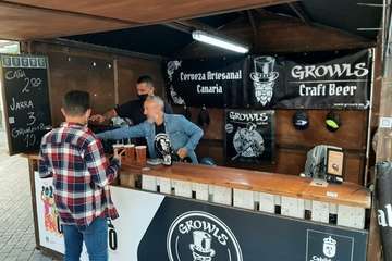 Éxito del Primer Festival de la Cerveza Artesana de Telde y concierto de Ron Voodoo/TA.