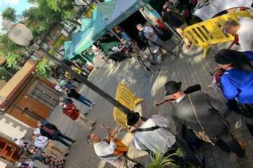 Doce profesionales ofrecen sus creaciones en la Muestra de Artesanía de Los Llanos/TA.