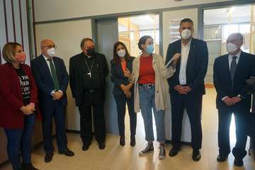 Inauguración del nuevo centro para los sintecho de Telde/TA y Acfi Press.