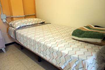 Inauguración del nuevo centro para los sintecho de Telde/TA y Acfi Press.