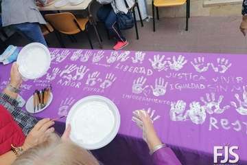 Ocho colectivos muestran en Telde sus trabajos en favor de la mujer/Francisco Javier Santana.