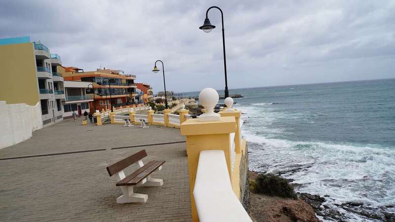 Imagen de archivo del paseo marítimo de Taliarte / TA