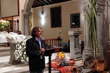 Lectura del pregón/Francisco Javier Santana y Antonio Alí.