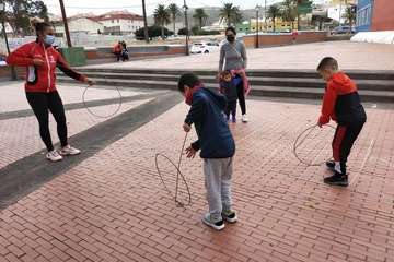 Jinámar disfruta con los deportes y juegos tradicionales/TA.