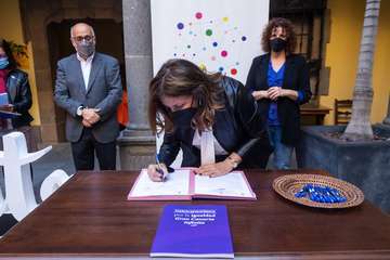 Yrichen oficializa su compromiso con el Marco por la Igualdad-Gran Canaria Infinita/TA.
