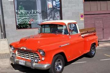 Recogida solidaria de juguetes en la rambla Pedro Lezcano de Los Llanos de Telde/Francisco Javier Santana y Jesús Ruiz Mesa.