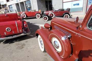 Recogida solidaria de juguetes en la rambla Pedro Lezcano de Los Llanos de Telde/Francisco Javier Santana y Jesús Ruiz Mesa.