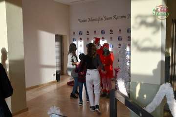 Papá Noel irrumpe en el Teatro de Telde/Francisco Javier Santana.