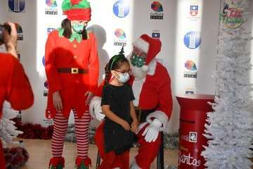 Papá Noel irrumpe en el Teatro de Telde/Francisco Javier Santana.