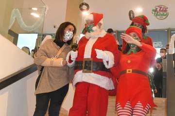 Papá Noel irrumpe en el Teatro de Telde/Francisco Javier Santana.