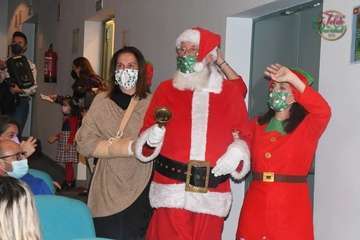 Papá Noel irrumpe en el Teatro de Telde/Francisco Javier Santana.