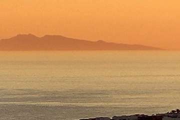 Amanecer sobre el litoral de Telde/Jesús Ruiz Mesa.