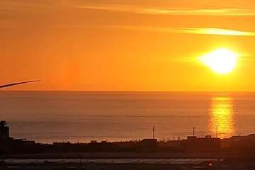 Amanecer sobre el litoral de Telde/Jesús Ruiz Mesa.
