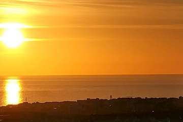 Amanecer sobre el litoral de Telde/Jesús Ruiz Mesa.