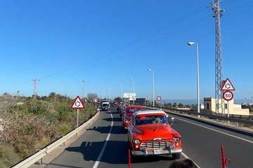 Los Reyes Magos reparten ilusión por los barrios de Telde/TA.