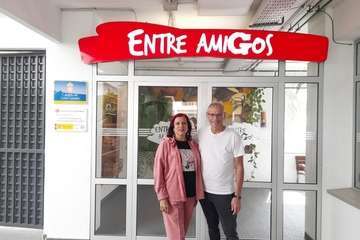 La activista social y exoncejala de Telde Saro Sosa, socia de honor de Entre Amigos/TA.