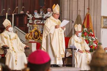 Ordenación de Cristóbal Déniz como primer obispo auxiliar de Canarias/Cober/Canarias y Acfi Pres.
