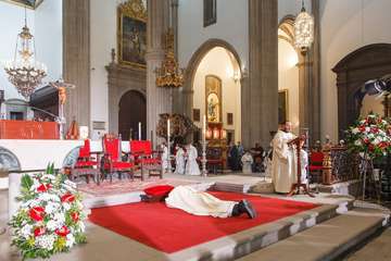 Ordenación de Cristóbal Déniz como primer obispo auxiliar de Canarias/Cober/Canarias y Acfi Pres.