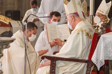 Ordenación de Cristóbal Déniz como primer obispo auxiliar de Canarias/Cober/Canarias y Acfi Pres.