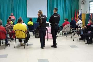 Jornadas sobre Seguridad en La Garita/TA.