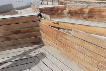 Deterioro galopante de la escalinata entre la calle Margarita y el paseo marítimo de La Garita/TA.