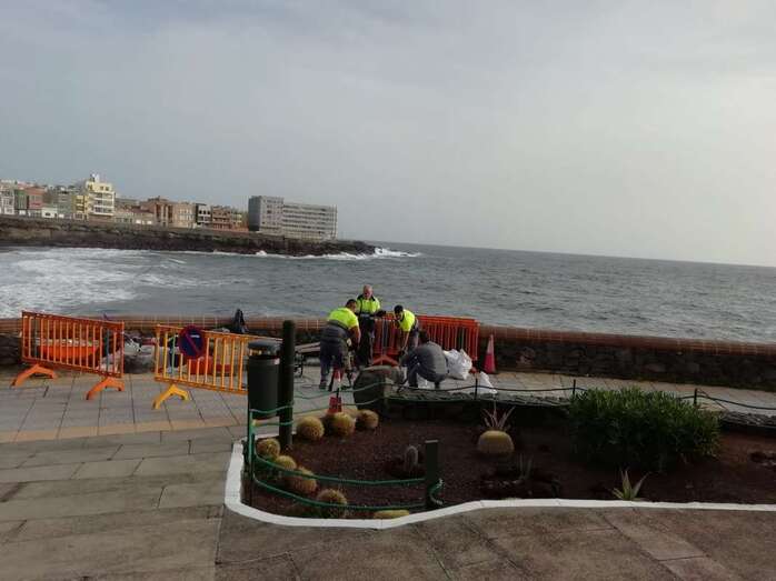 Paseo marítimo de La Garita/TA.