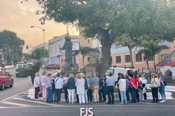  Fervor ante la talla callejera de María Auxiliadora en Telde/Francisco Javier Santana.