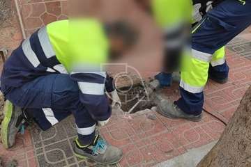 Dos familias de Los Llanos de Telde, con cinco menores a su cargo, denuncian el corte de suministro de agua/TA.