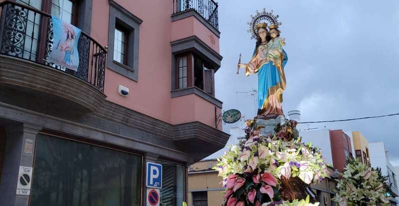 Imagen del desfile religioso/Jesús Ruiz Mesa.