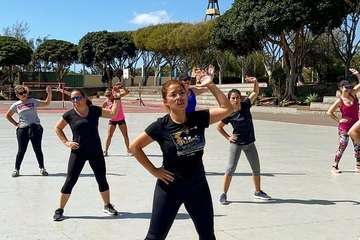 El parque urbano de San Juan se entrena en full body/TA.