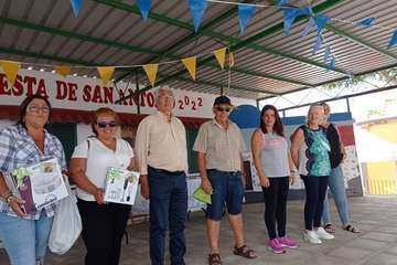 San Antonio (Telde) degusta postres y prepara sus tronos para la procesión dominical/TA.