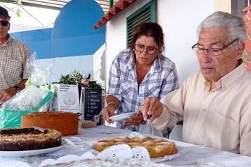 San Antonio (Telde) degusta postres y prepara sus tronos para la procesión dominical/TA.