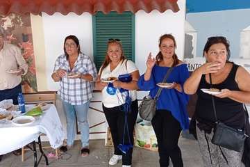 San Antonio (Telde) degusta postres y prepara sus tronos para la procesión dominical/TA.