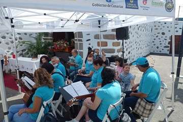 Misa, procesión religiosa y verbena del solajero en San Antonio de Telde/TA.