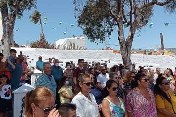 Misa, procesión religiosa y verbena del solajero en San Antonio de Telde/TA.