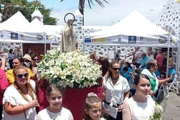 Misa, procesión religiosa y verbena del solajero en San Antonio de Telde/TA.