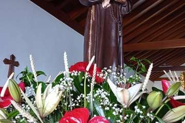 Misa, procesión religiosa y verbena del solajero en San Antonio de Telde/TA.