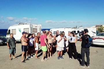 Telde cierra la entrada al terreno de Hoya del Pozo usado como camping de caravanas/TA.