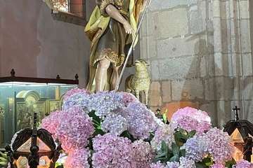 San Juan, el patrono de Telde, listo para la procesión de este viernes festivo en la ciudad/Francisco Javier Santana.