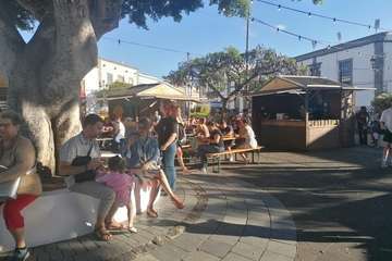 La Noche de San Juan arranca a tope de animación en el casco viejo de Telde/TA.